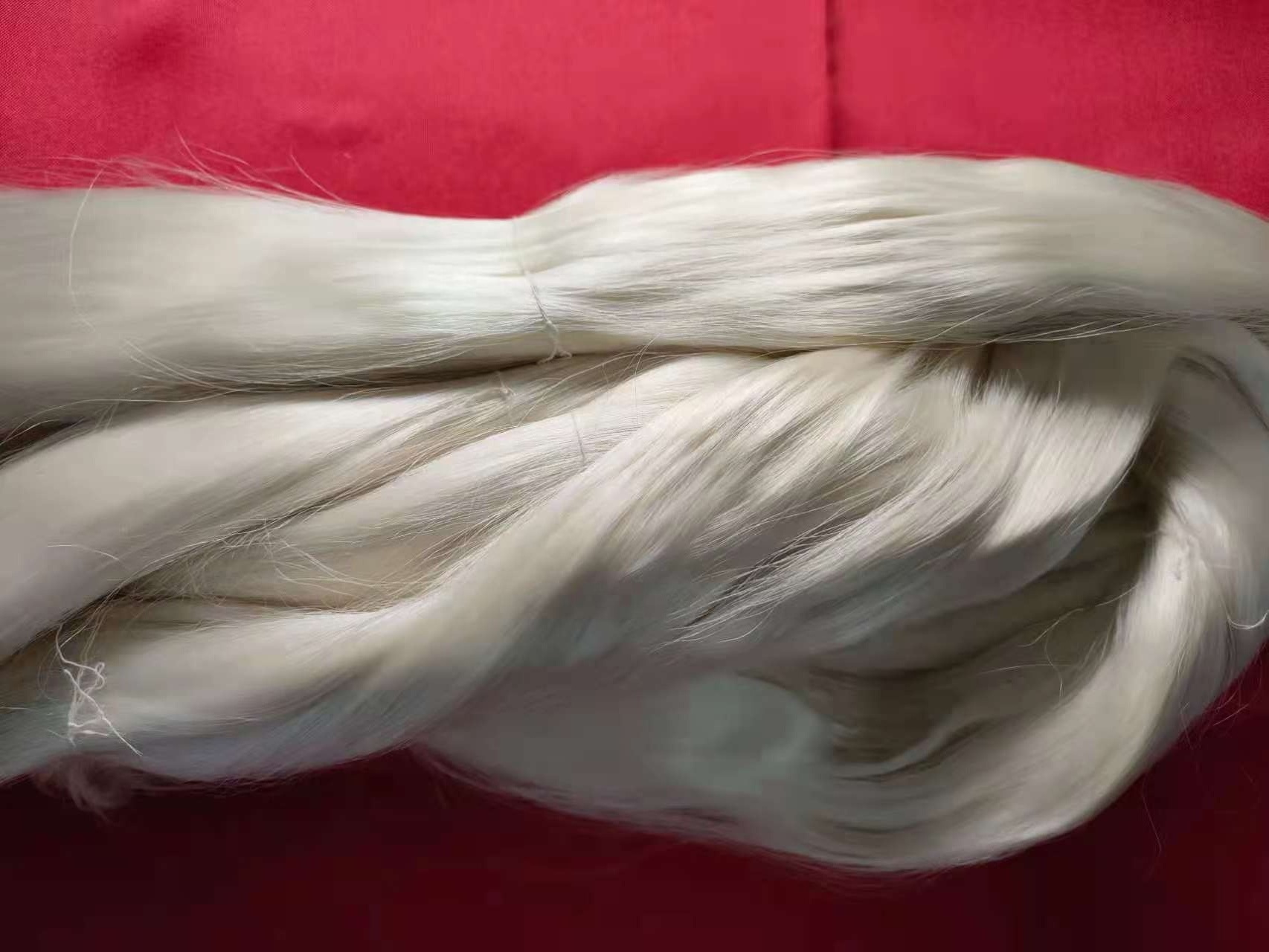 Factory Wholesale Undyed Raw Silk Mulberry Raw Silk Yarn 20/22D 4A Grade