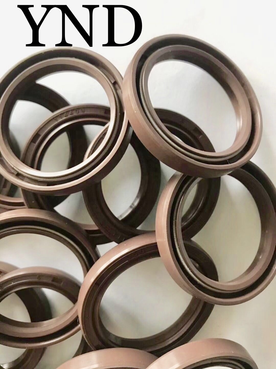 Manufacturers sell custom-made high-quality NBR FKM rubber oil seal mechanical oil seal automobile oil seal