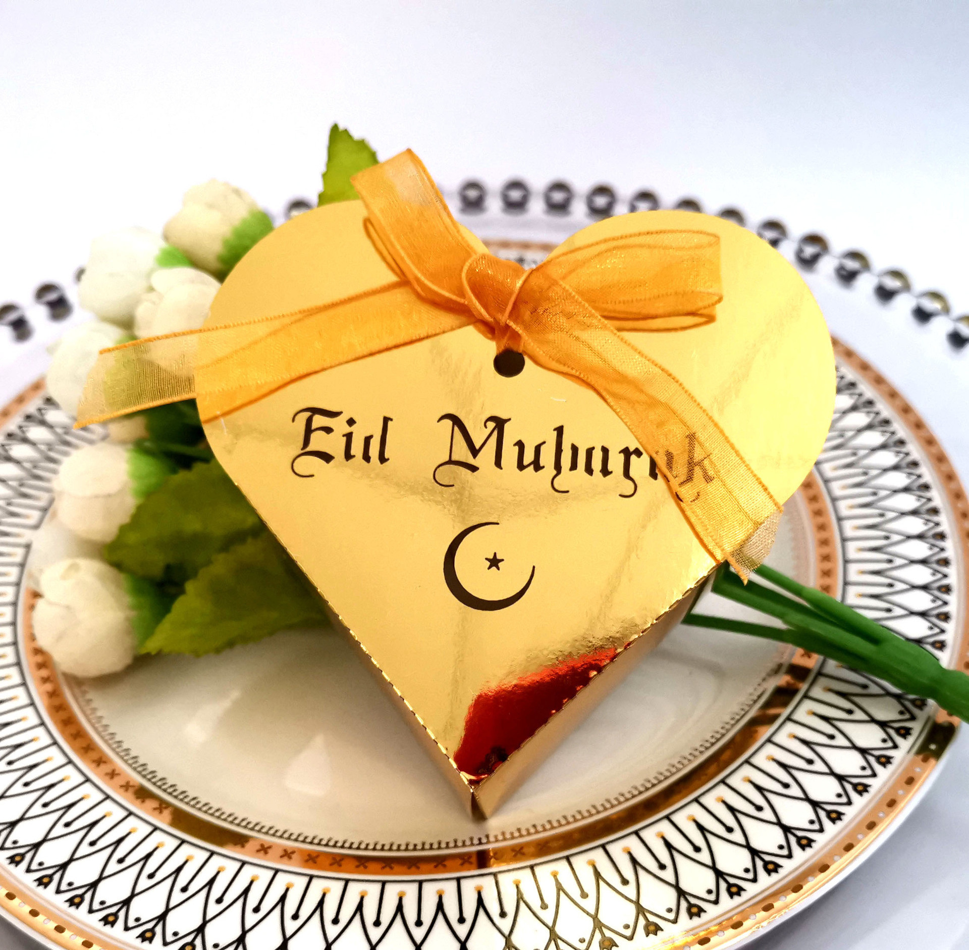 Candy Boxes Eid Mubarak Heart Candy Boxes Muslim Ramadan Festival Candy Containers Favor DIY Paper Gift Boxes HJ0046