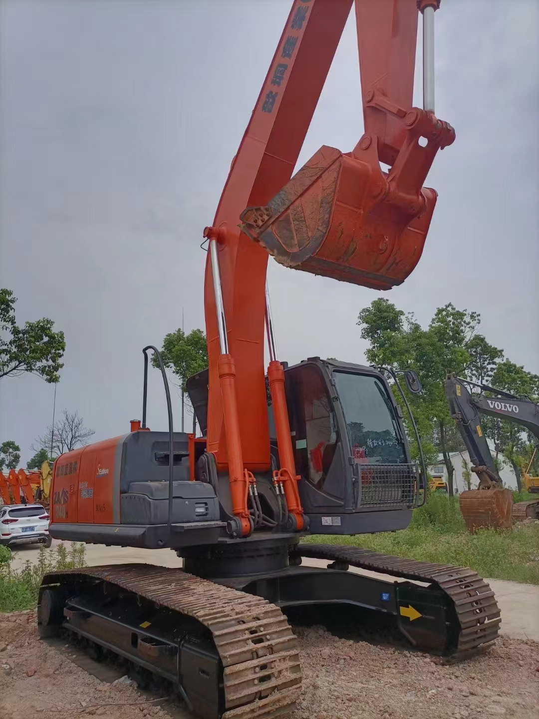 Wholesale used hitachi excavator zx240 zx3240h 24 ton crawler second hand excavator for sale