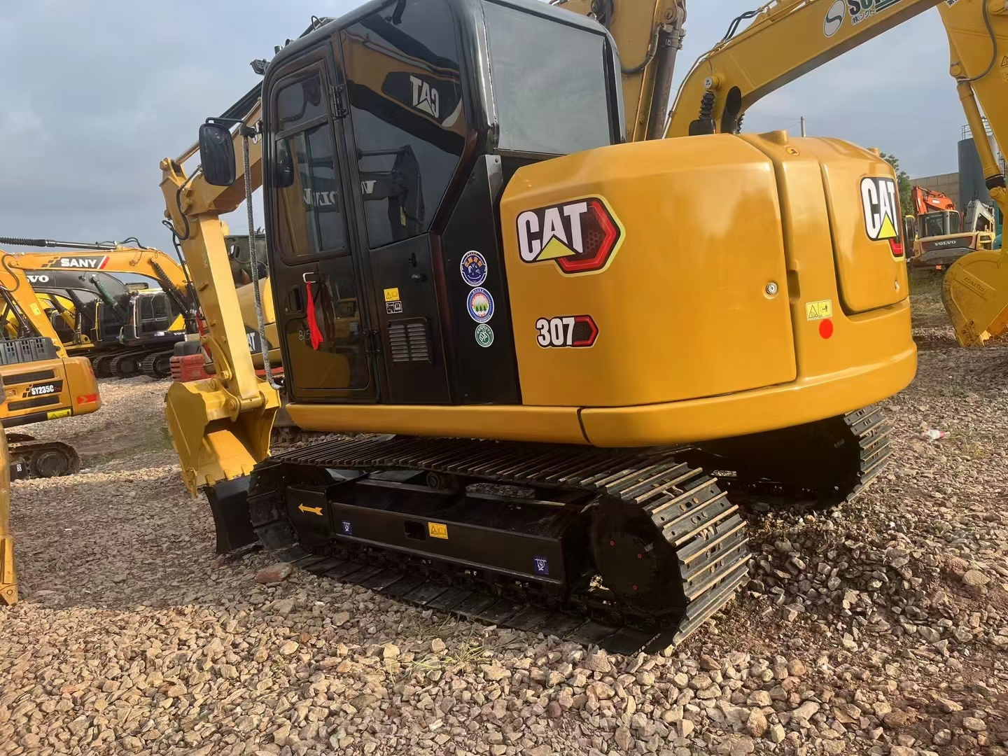 Hot caterpillar  307  used excavator  sold a lower price track excavator cat 305 /307/320/336