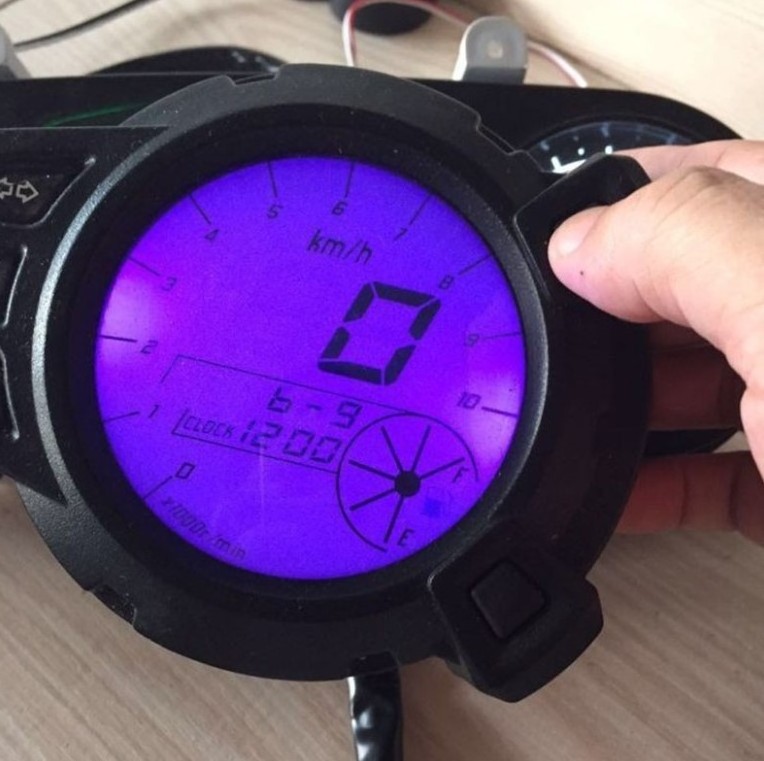 Factory hot selling digital night Lcd motorcycle dashboard 12V speedometer 15000RPM odometer max 299/h motorcycle meter