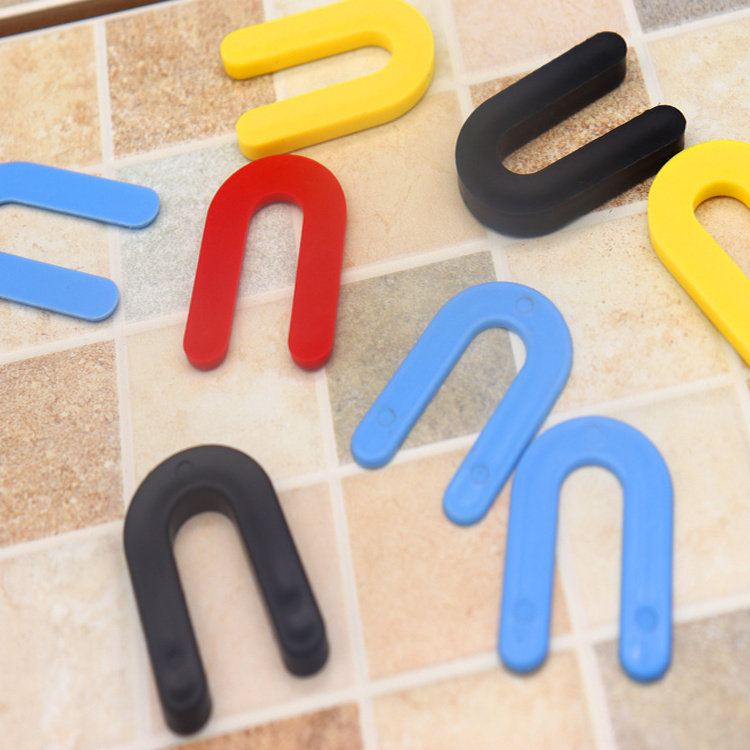 Great Variety horseshoe shims  transparent plastic horseshoe shim