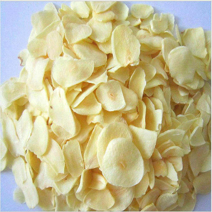 New Crop Dried White Dehydrated Garlic flakes without Root for UK, USA Market