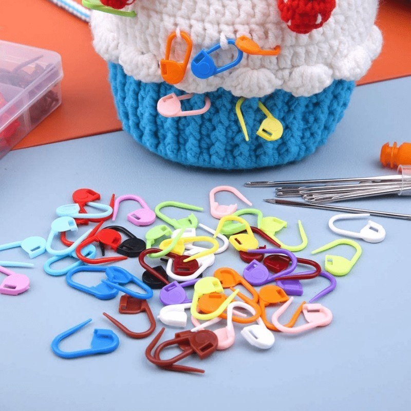 150pcs Knitting Crochet Locking Stitch Markers Stitch Needle Clip Counter