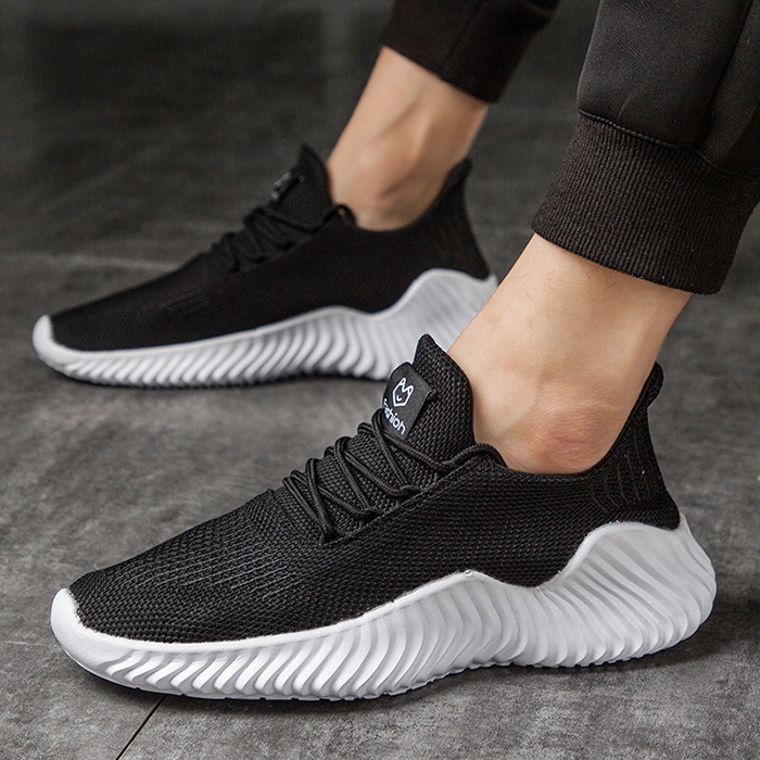 Fashion Men Joggers Shoes Light Mesh Breathable Sneakers Sports Men's Casual Walking Shoes