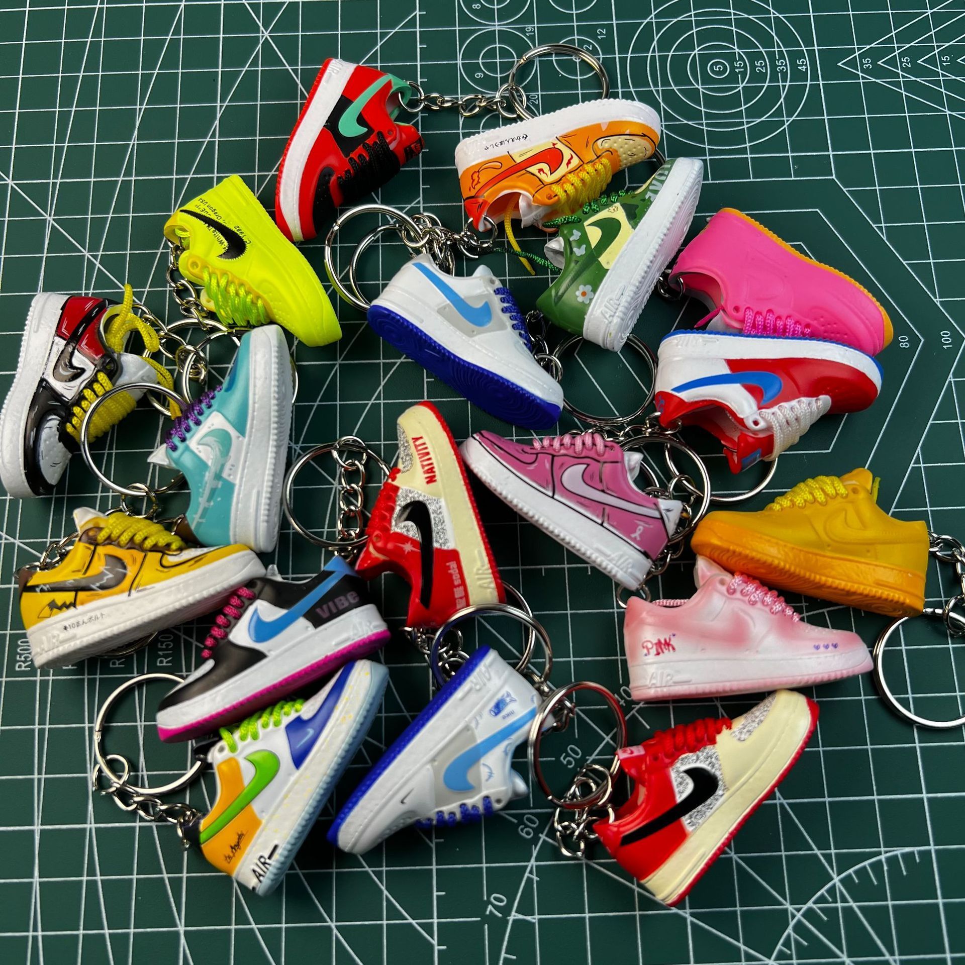 Hot wholesale mini AF Brand shoe 3D rubber keychain Car Key Chain Bag Pendant Pendant Keychain