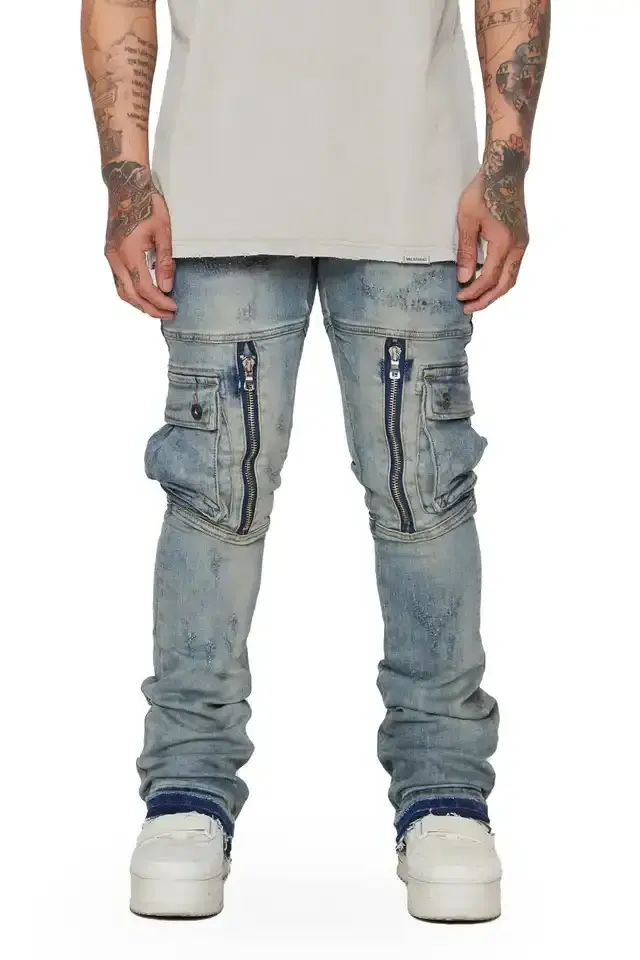 High Quality Manufacturer Zipper Washed Denim Distressed Ripped Flared Stacked Jeans