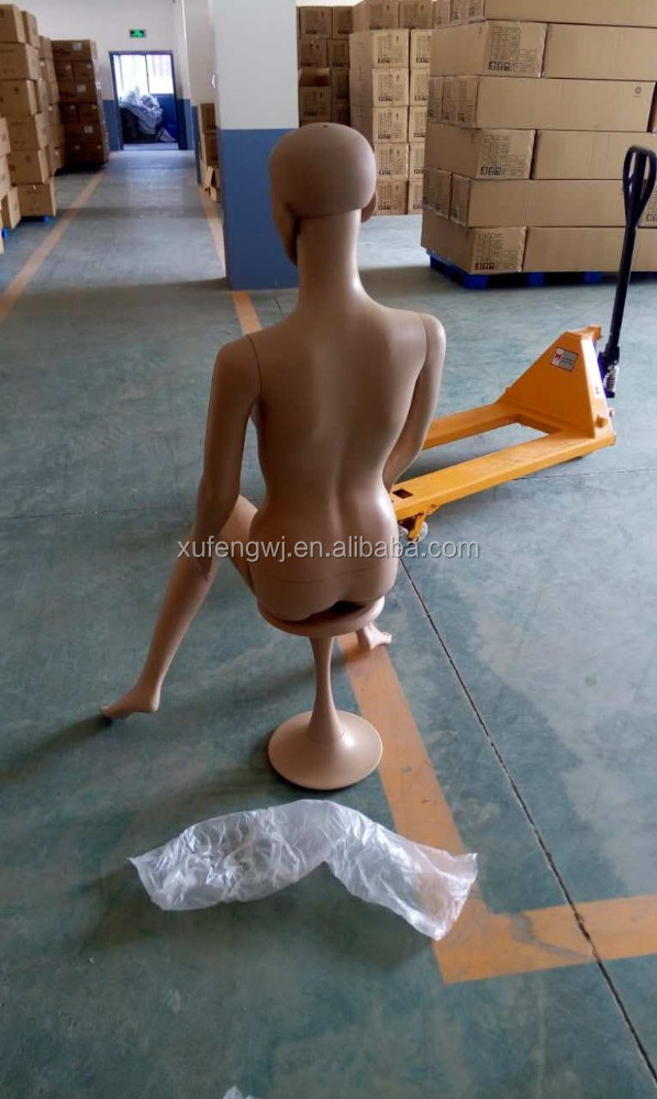 Plastic mannequins sexy design sitting foam full body sexy lifelike female mannequins skin color mannequins with wigs