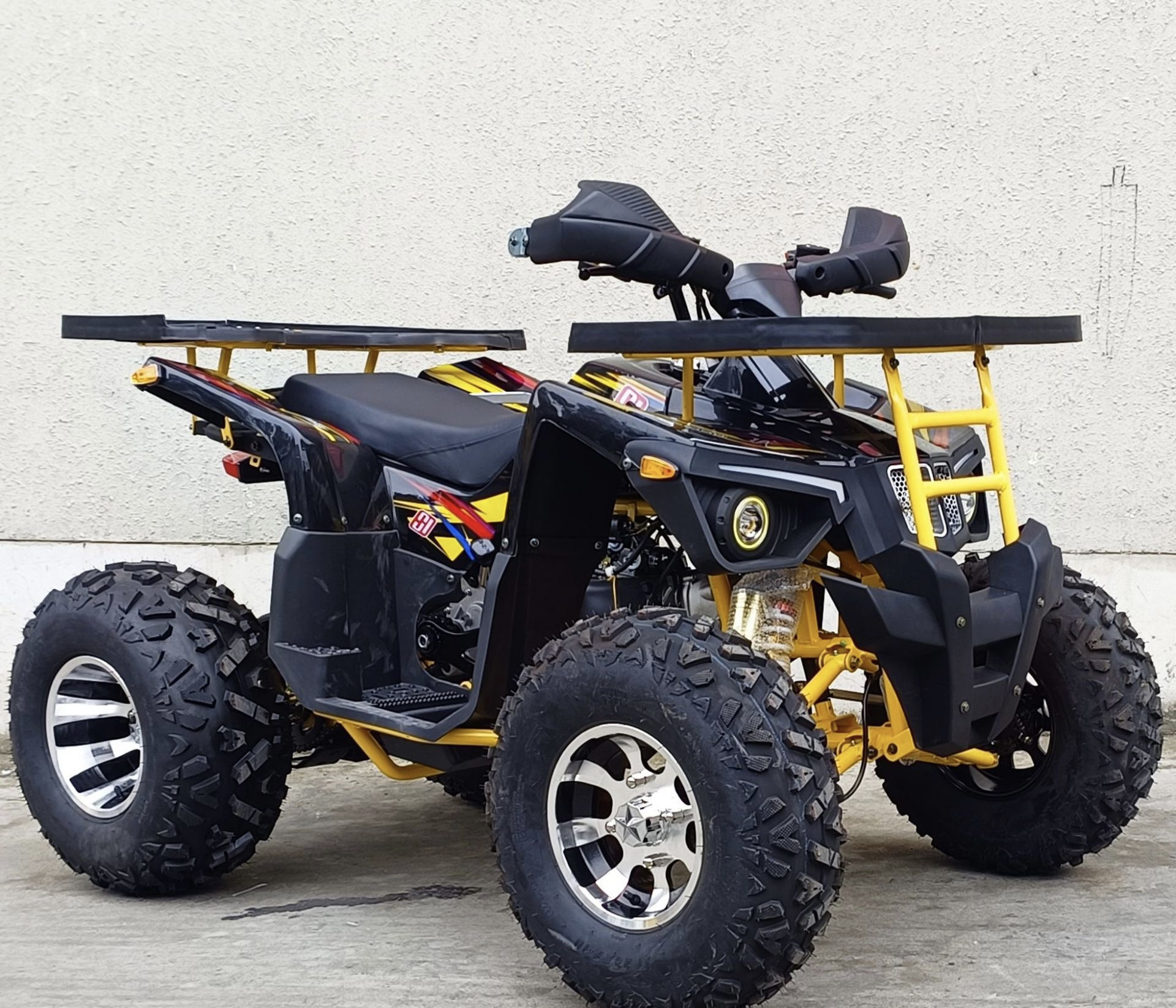 Hot Sale Quad Bike 200cc-300cc ATV for Adults Automatic Transmission 4-Stroke Engine 4WD with Shaft Drive and 48V Voltage