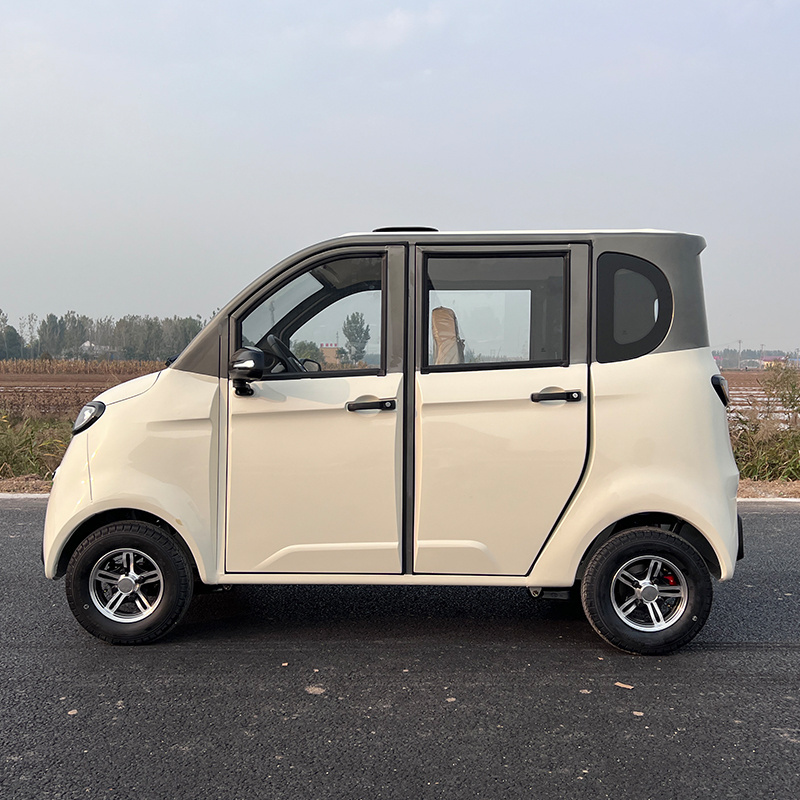 4 electric vehicles for low-speed driving of 60km, adult use of new energy electric vehicles, small cars