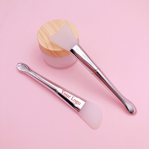 Custom Logo Facial Beauty Tools Double Head Silicone Mask Brush Face Masking Cream Applicator Brush