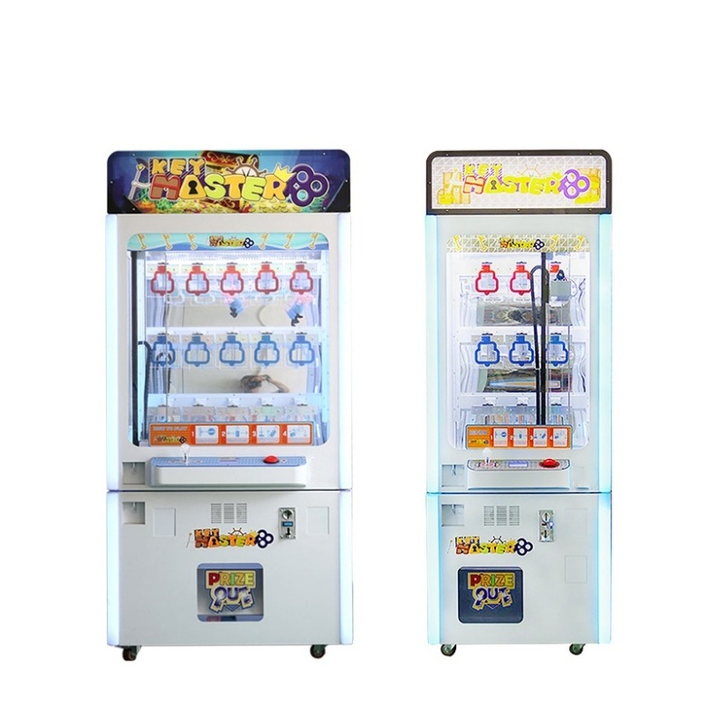 Key type 15 holes coin operated games claw machine