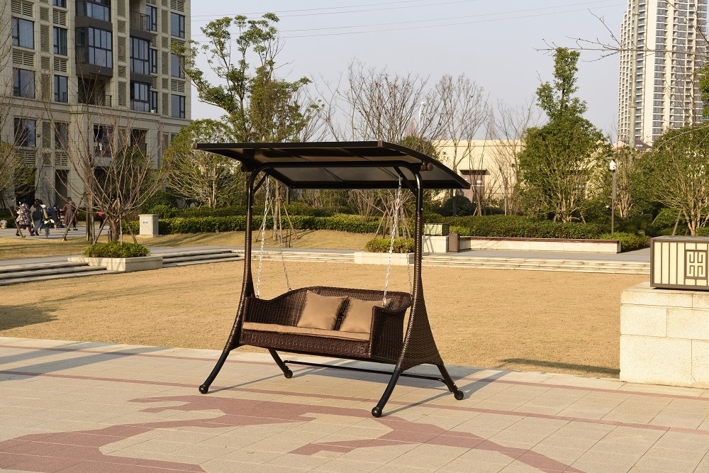 3-Seater Outdoor Garden Steel Wicker Garden Swing  with sun canopy