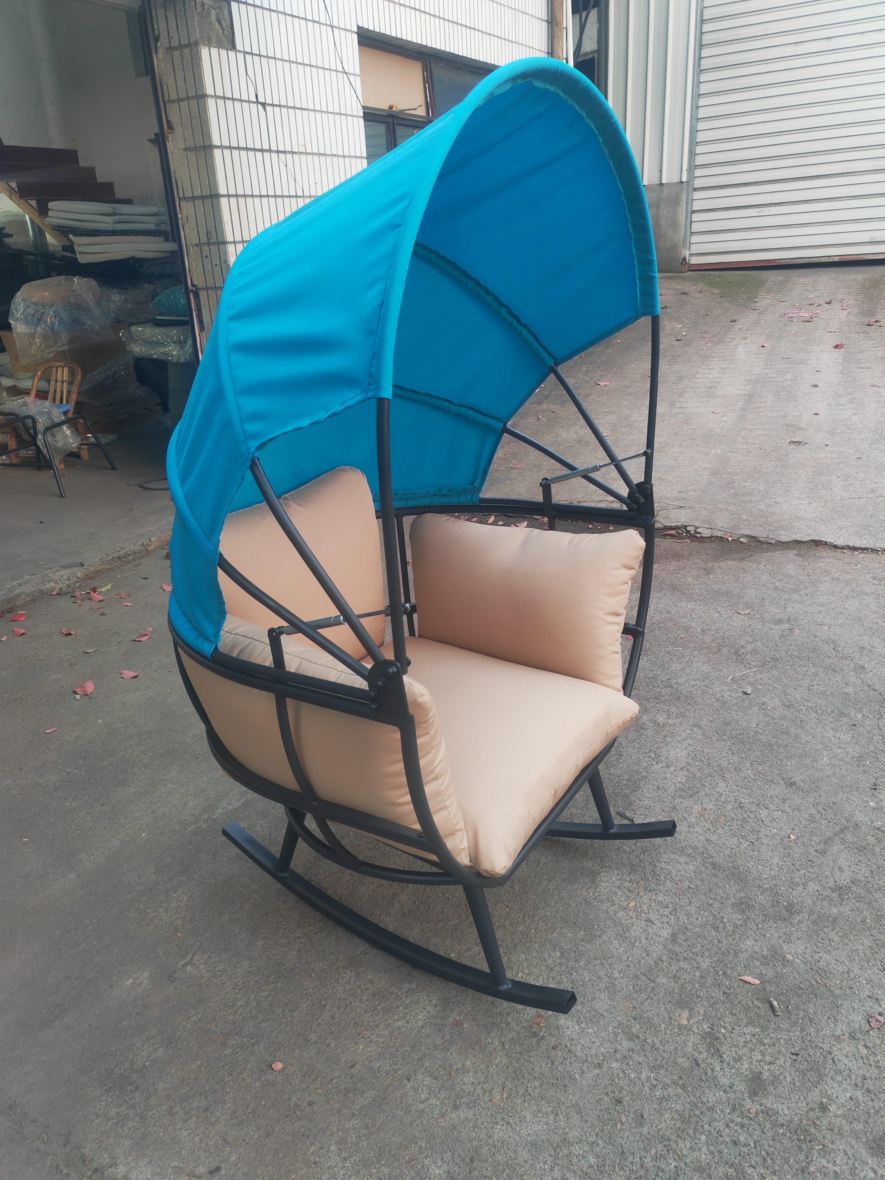 Outdoor Garden Swing Chair Rocking Chair with Canopy