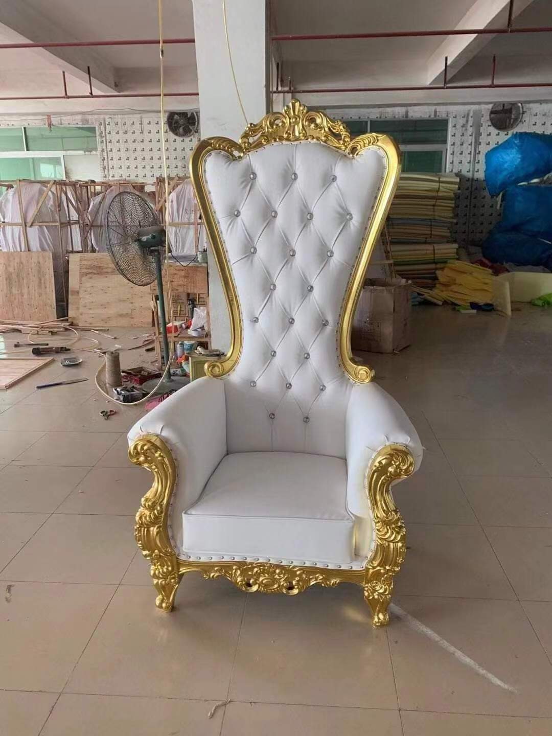 Decoration Romantic Wedding Golden High Back King Throne Chair Rental