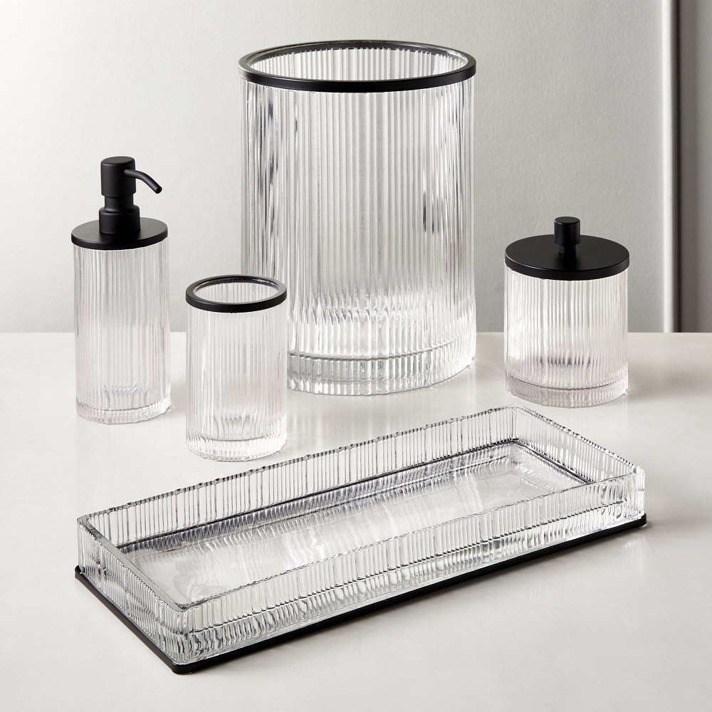 5-Piece Bathroom Products Hot Selling Glass Bathroom Accessories Set for Home or Hotel