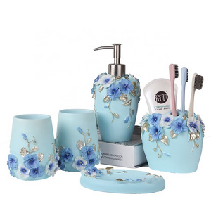 Home Style Flower Design Opaque Polyresin Bathroom Accessories Set