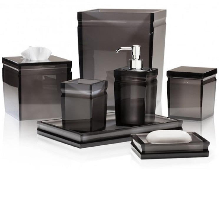 Hotel Balfour Poly Resin Bathroom Accessories Soap Dispenser Set