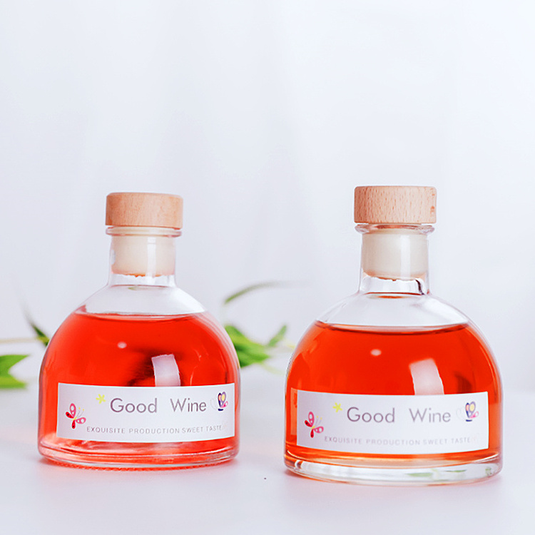 50ML 100ML round transparent mini whiskey wine  150ml  glass vodka whiskey bottle with cork cap small bottle