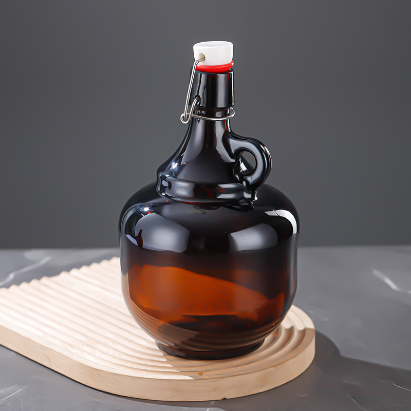 Supplier 2L Amber Empty California Style Beer Growler Glass Wine Bottle with Swing Top and Handle