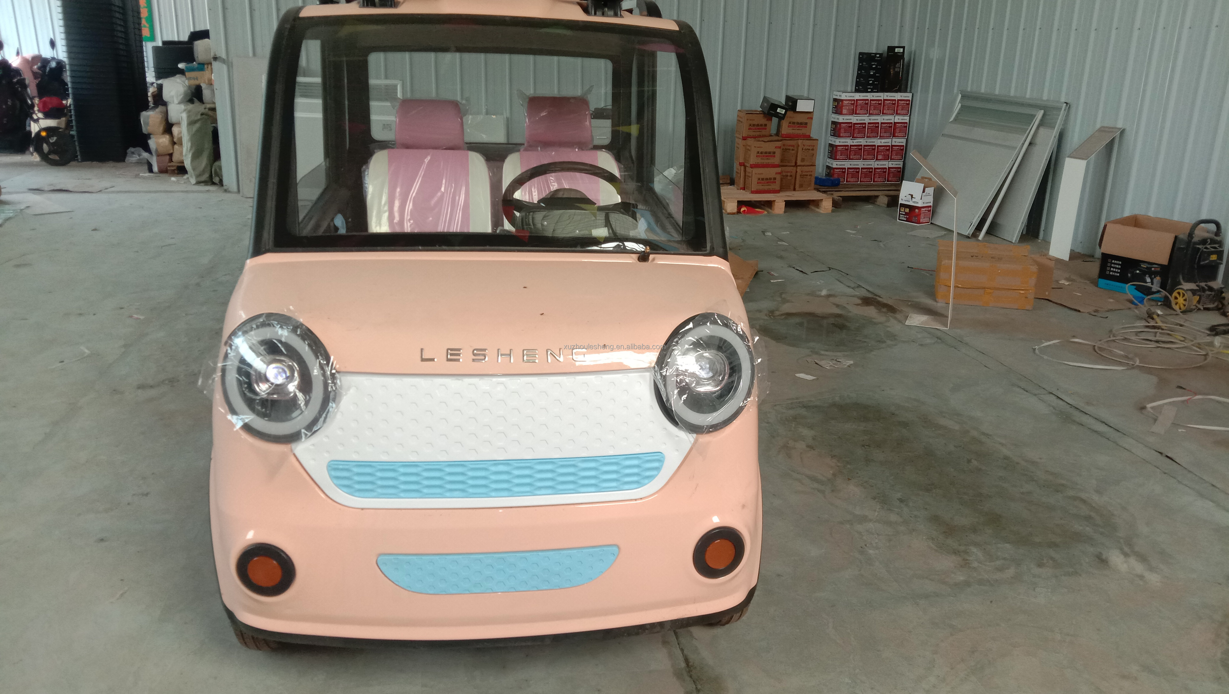 2023 LESHENG Certificated Cheap Hot Sale Smart New Energy Adult Four Wheel Mini Electric Small Car Made In China