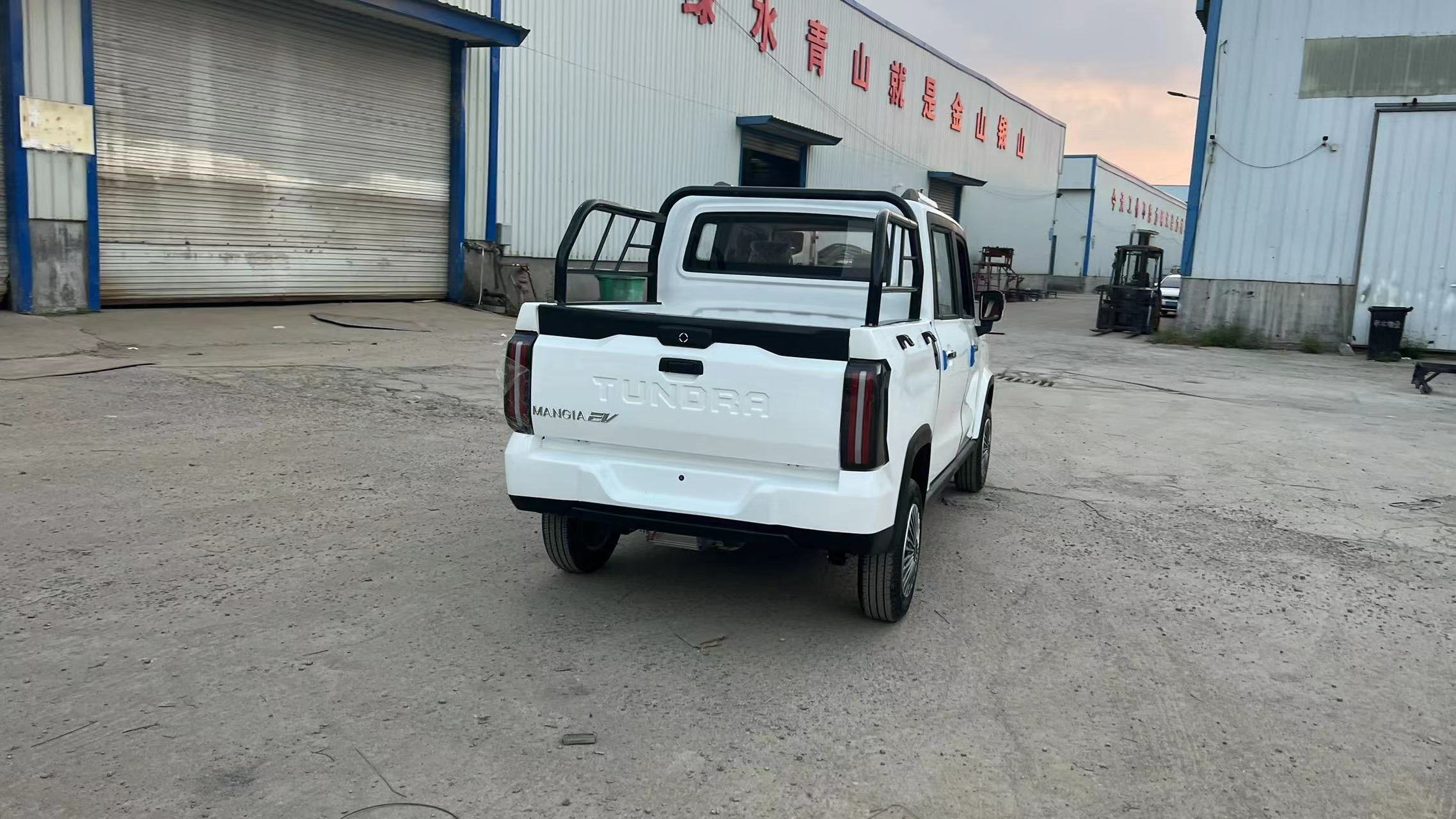 Electric Cargo China Brand Jinpeng Hot Selling Cheap Price Mini Electric Pickup Truck For Cargo