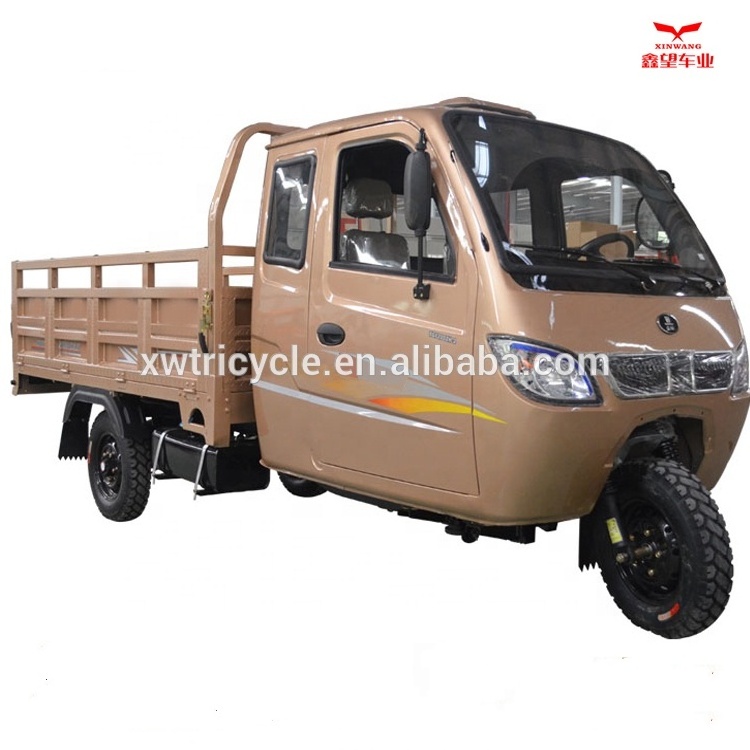 300CC motorized gas powered cargo tricycle with closed cabin/ van cargo tricycle/scooter/three wheel motorcycle for adult