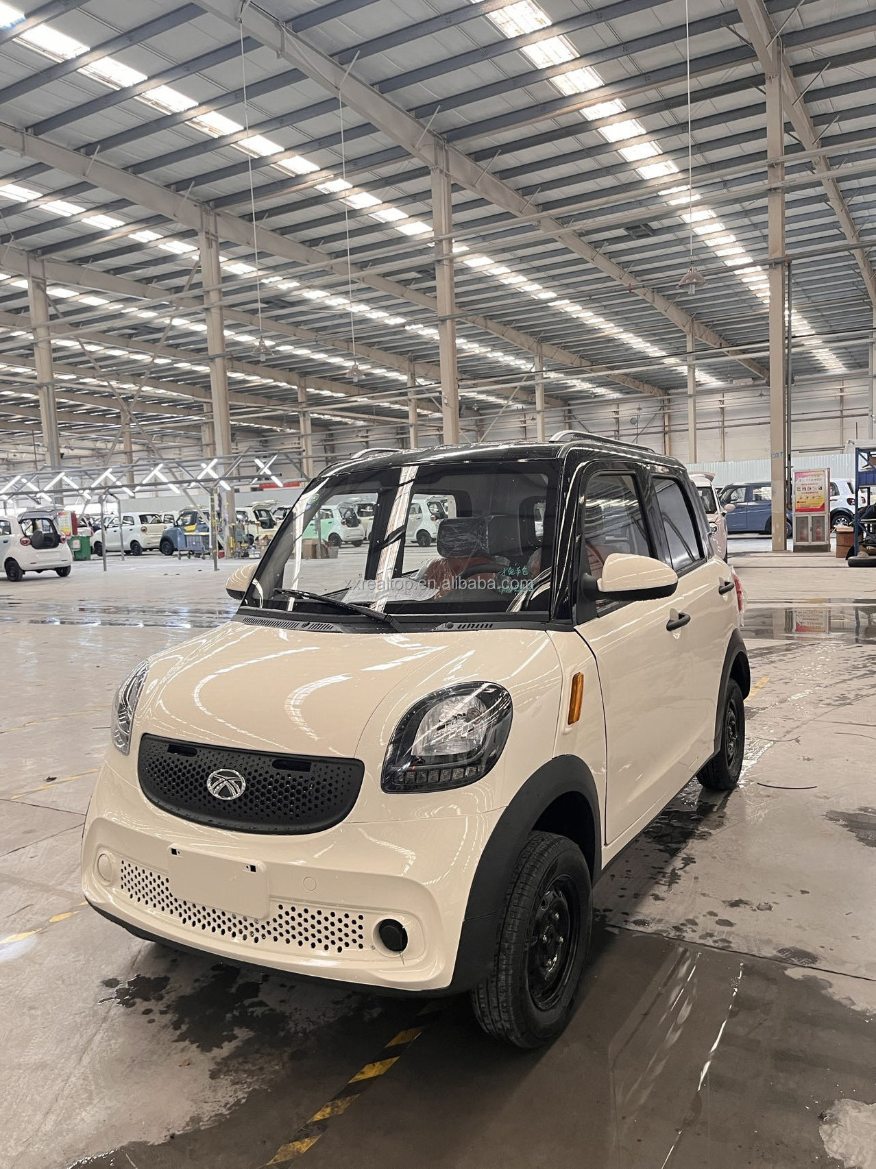 hot sale smart new energy adult four 4 wheel mini electric small car made in china electric car