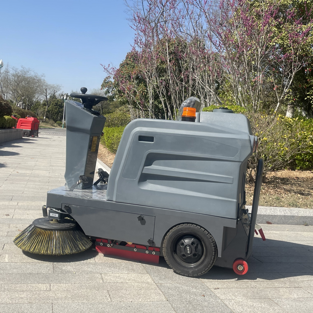 The most popular manufacturer Street sweeper vehicle