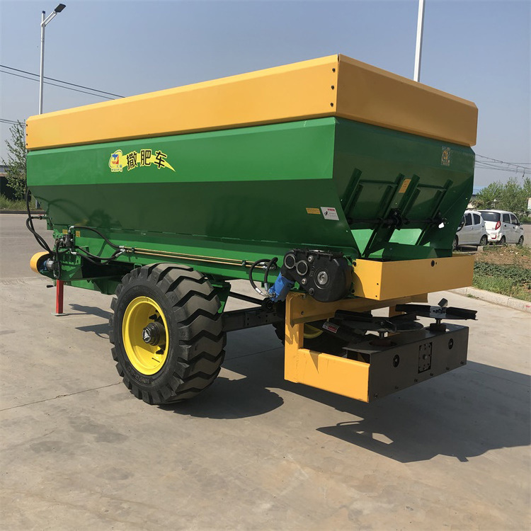 Tractor trailed granular organic fertilizer manure compost lime muck cow dung spreader for 80-120 HP tractor