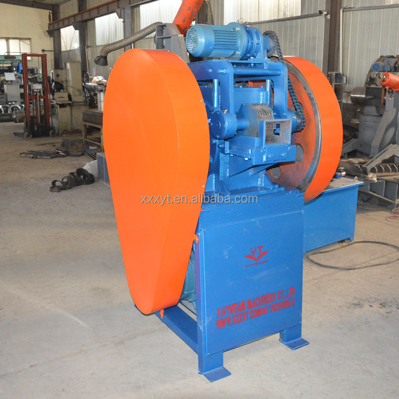 used tire chips/strips cutting machine /scrap  tire shredder equipment