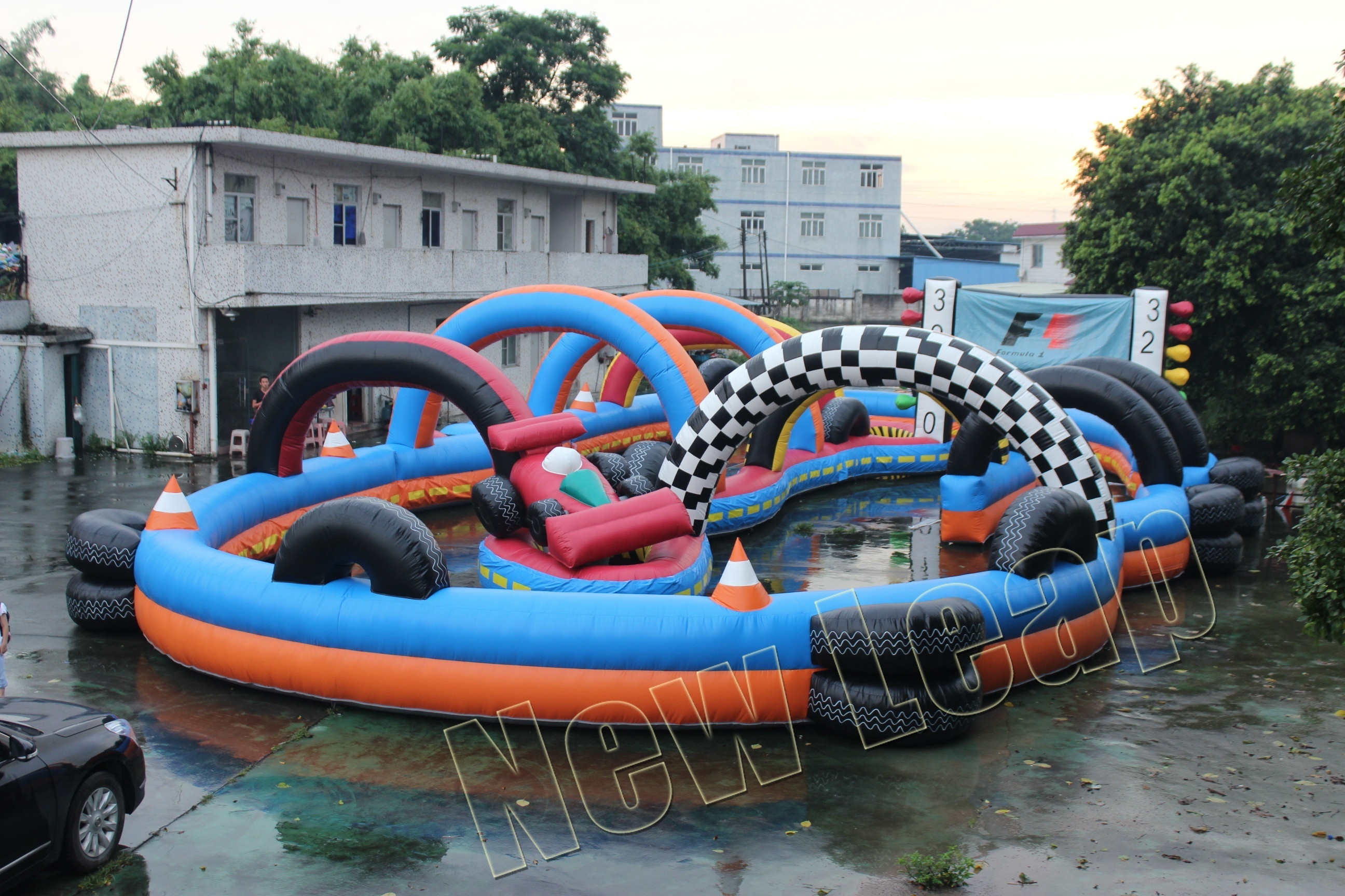 Outdoor inflatable race track for sale go karts race track sport game