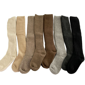 Wholesale winter thick thermal fiber womens Scrunch wool socks men cashmere Knee High Slouch socks