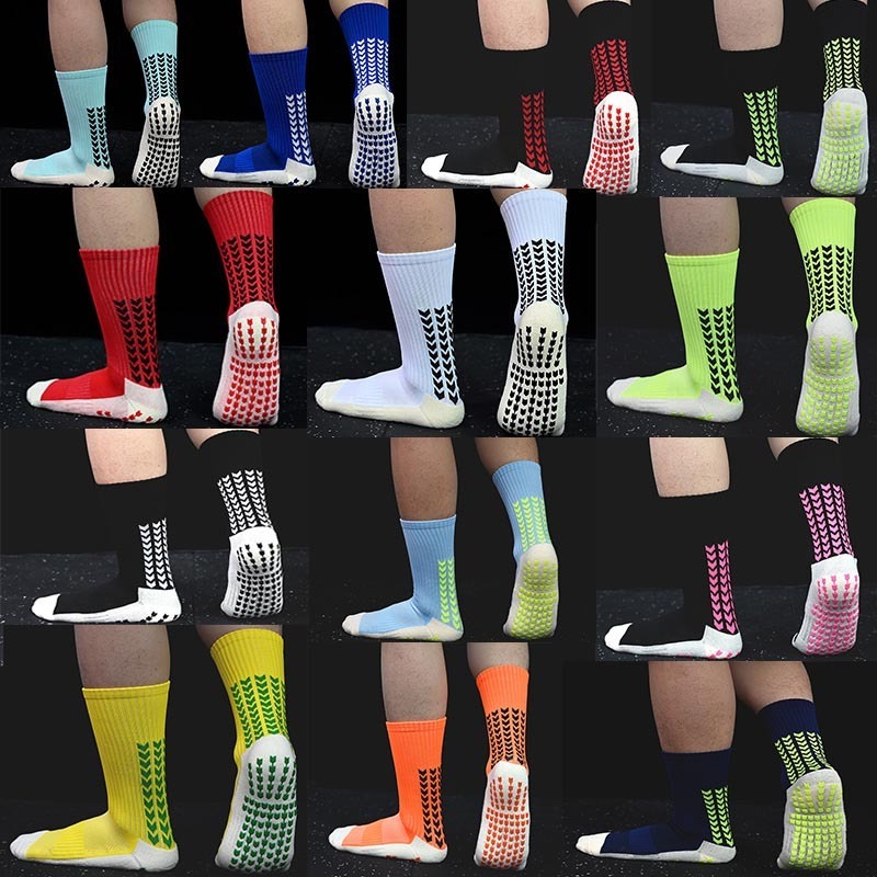 Wholesale Men Anti Slip Sock Non Slip Anti-bacterial Elites Soccer Sport Football Sports Grip Socks For Men