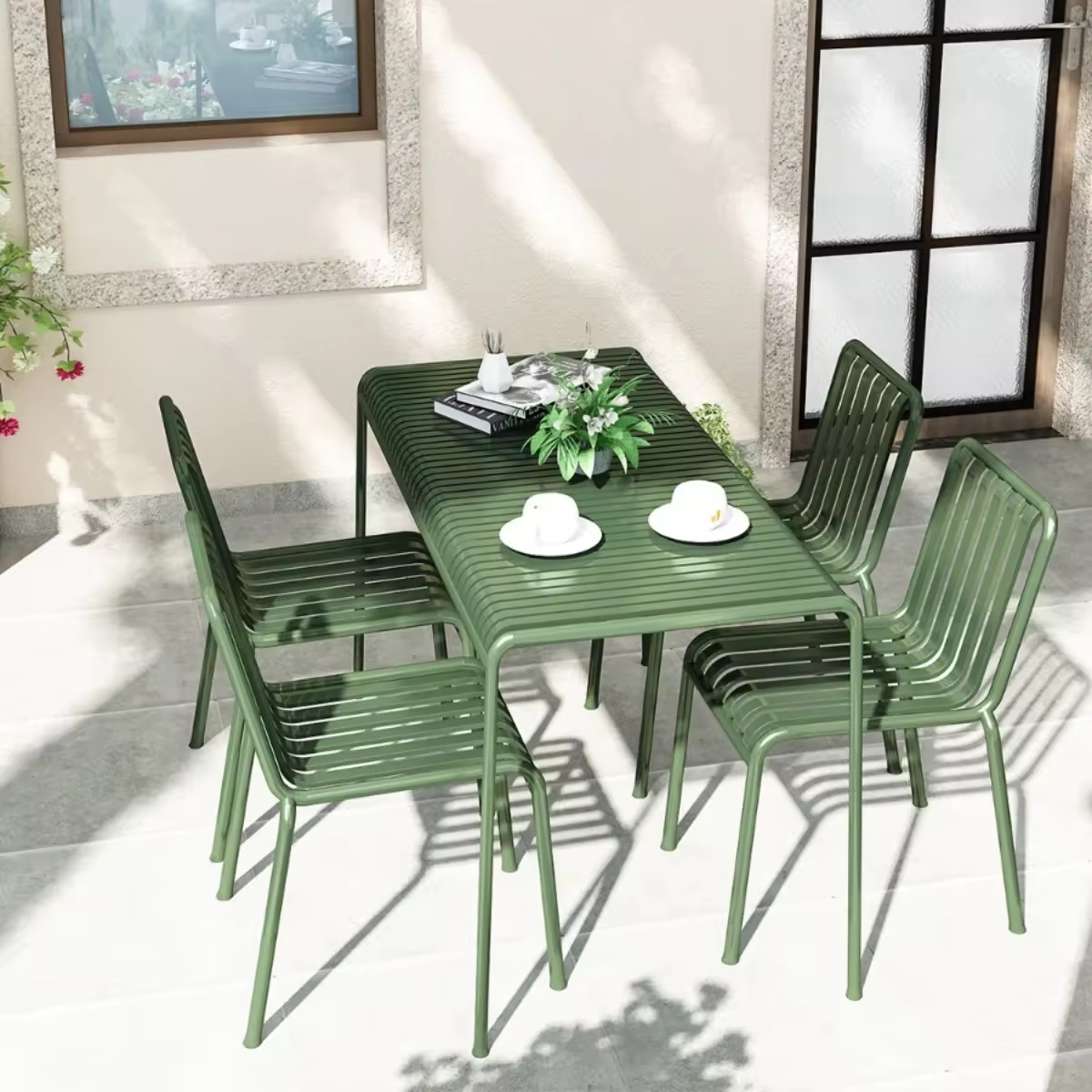 Garden Table and Chairs Nordic Modern Commercial Bar Steel Balcony Coffee Outdoor Chair Table Furniture for Restaurant