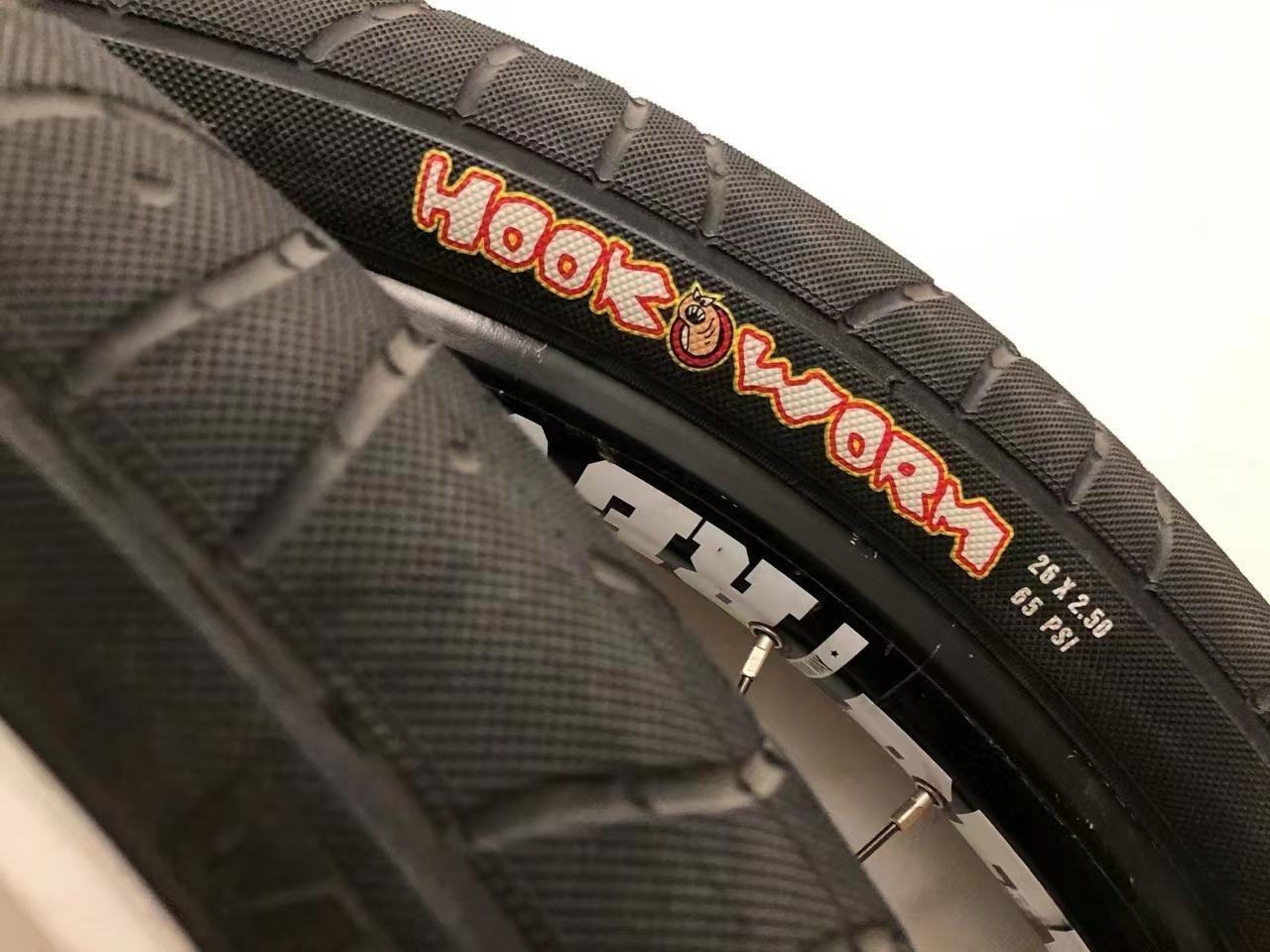 MAXXIS HOOKWORM Original Rrban Assault Tire For Cargo Bikes Pedicabs FLAT/PARK/STREET/VERT Bicycle Tyre BMX Bike Tires