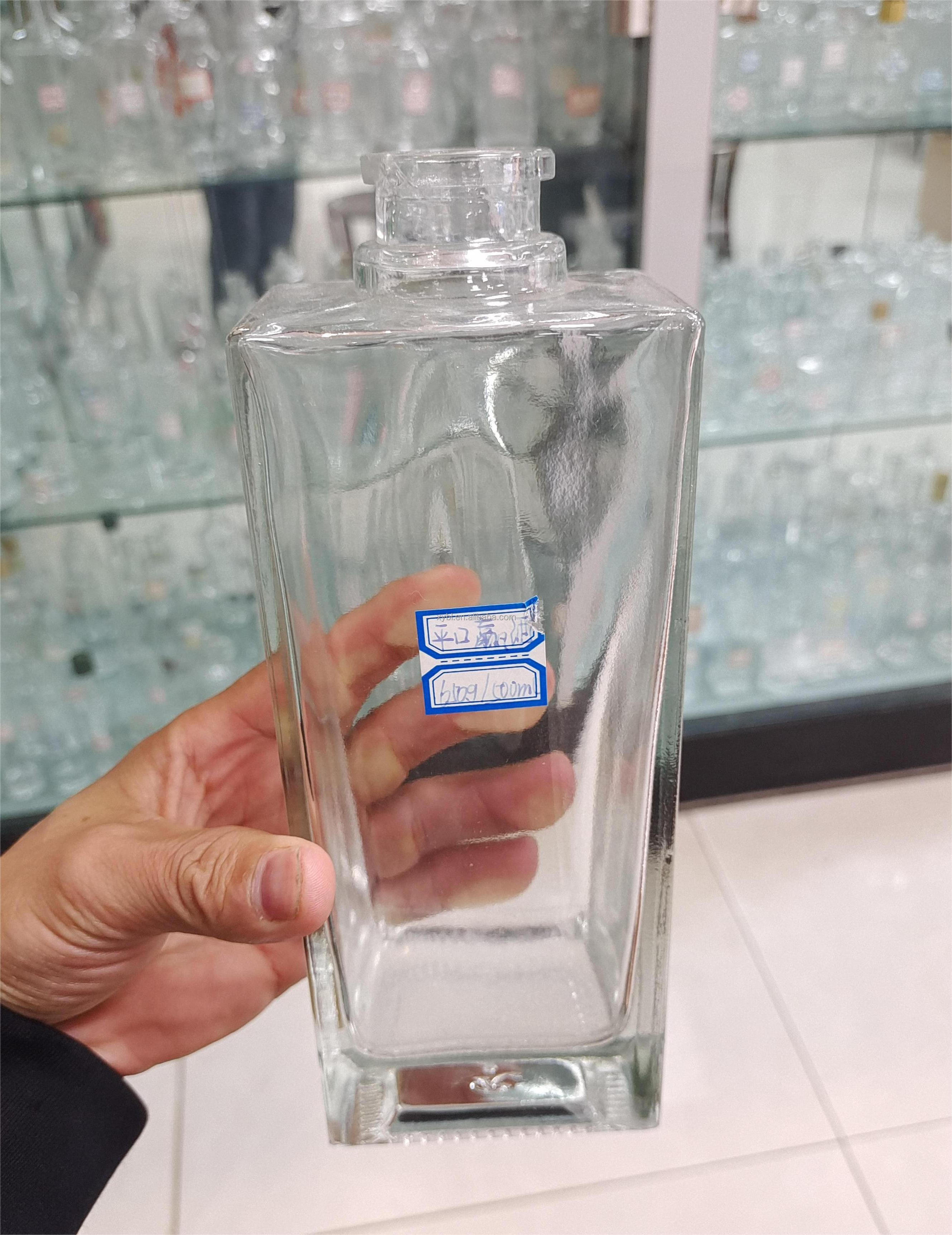 500ml 700ml 750ml Factory direct sales personalized unique patron tequila cocktail glass bottle