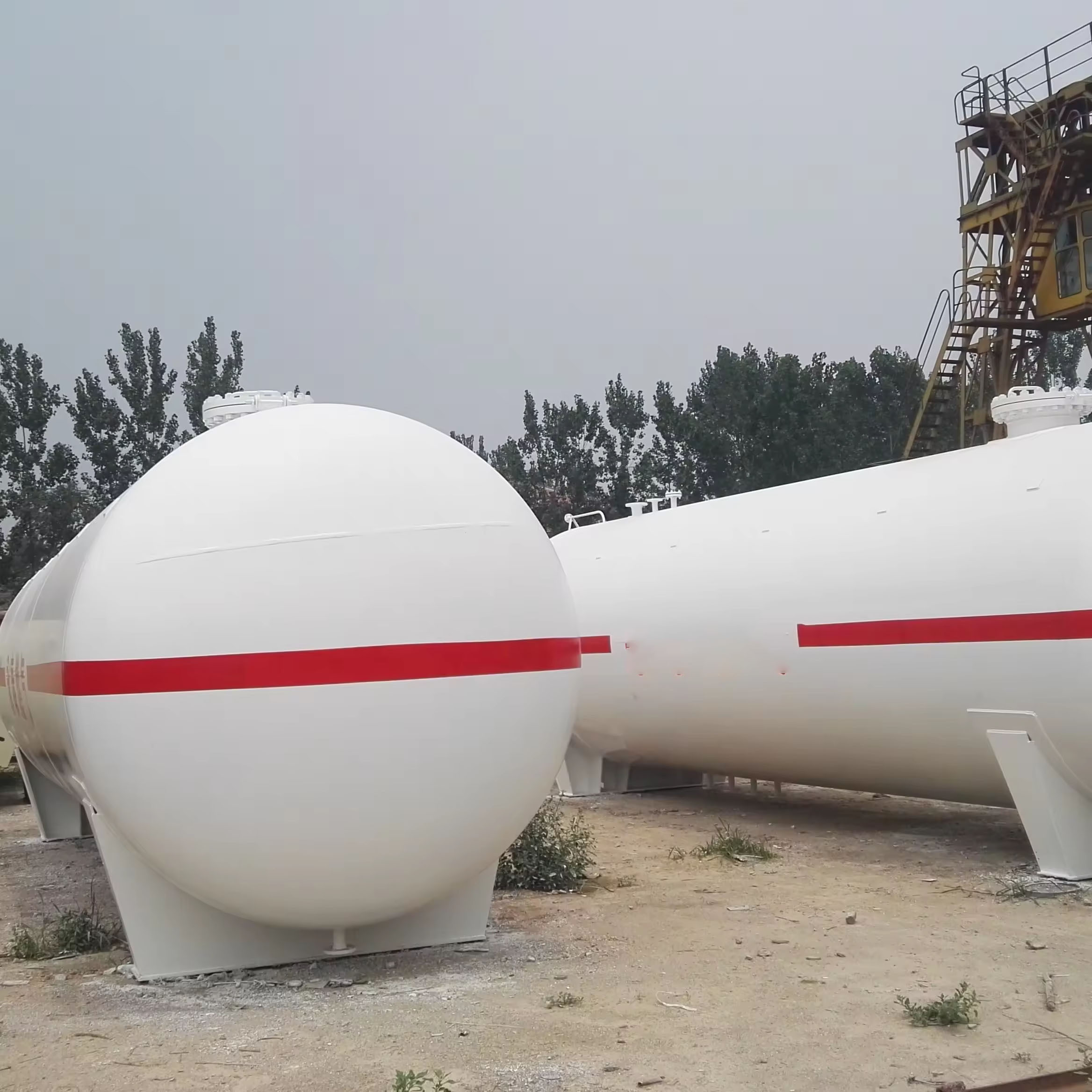 Large 5000 liters 10000 liters lpg propane gas tank for sale