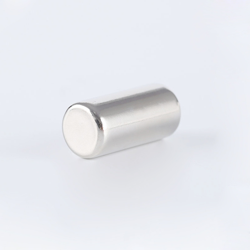 N52  Cylinder Magnetic Axial Diametrically Magnetized Round Cylinder Neodymium Magnet Materials