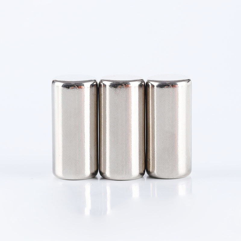 N52  Cylinder Magnetic Axial Diametrically Magnetized Round Cylinder Neodymium Magnet Materials