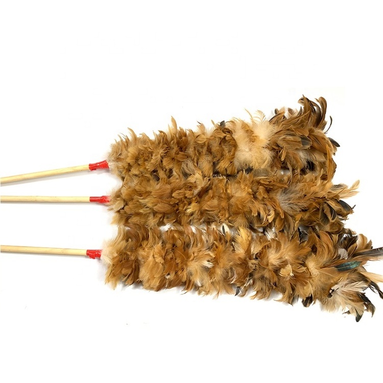 Chinese supplier wholesale cheap chicken saddle feather plastic handle duster for car cleaning