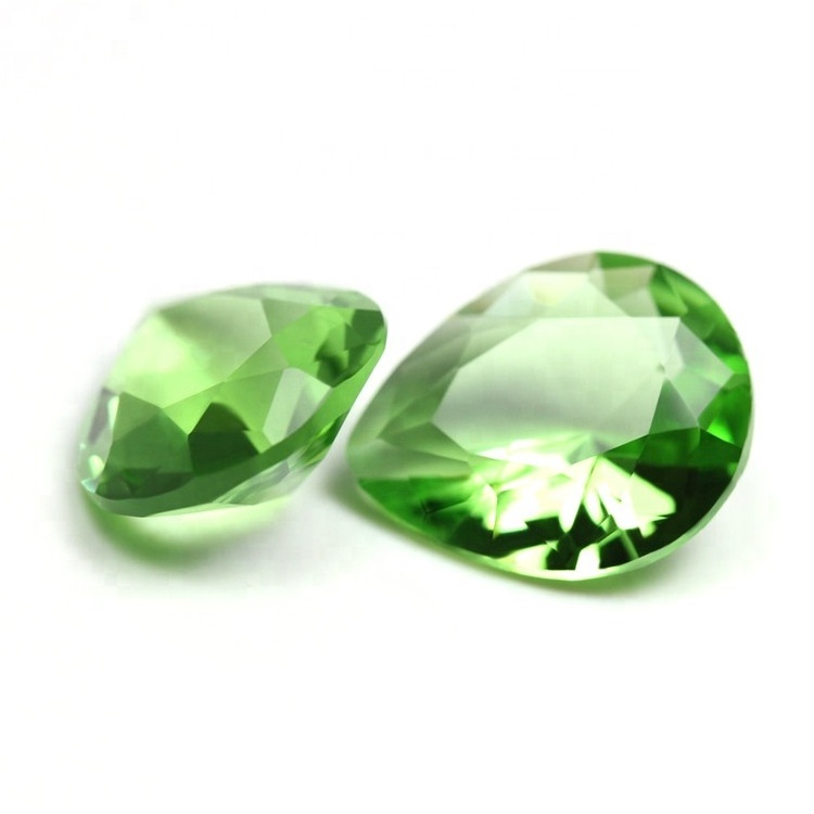 xygems Beautiful Apple Green Color Pear Cut Glass Synthetic Glass Gemstone