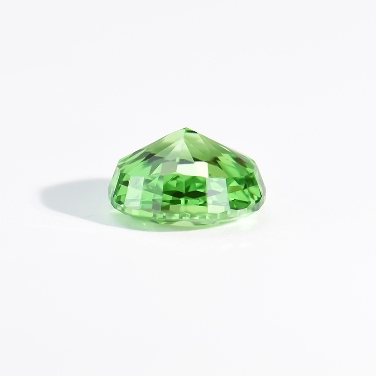 Artificial gemstones 5A coloured gemstones tsavorite green oval egg shape ice flower cut high carbon diamonds