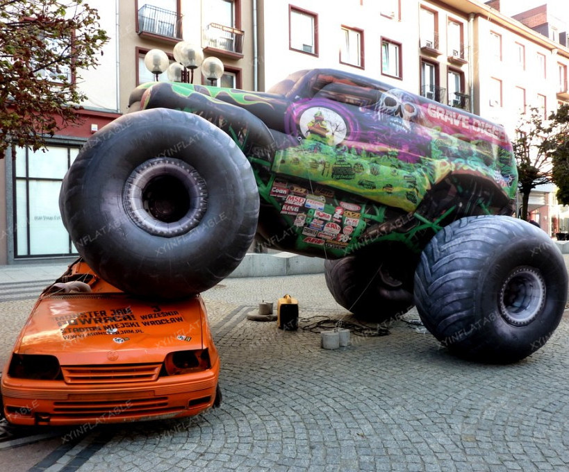 2024 Hot sale giant inflatable monster truck, monster truck inflatable for advertising