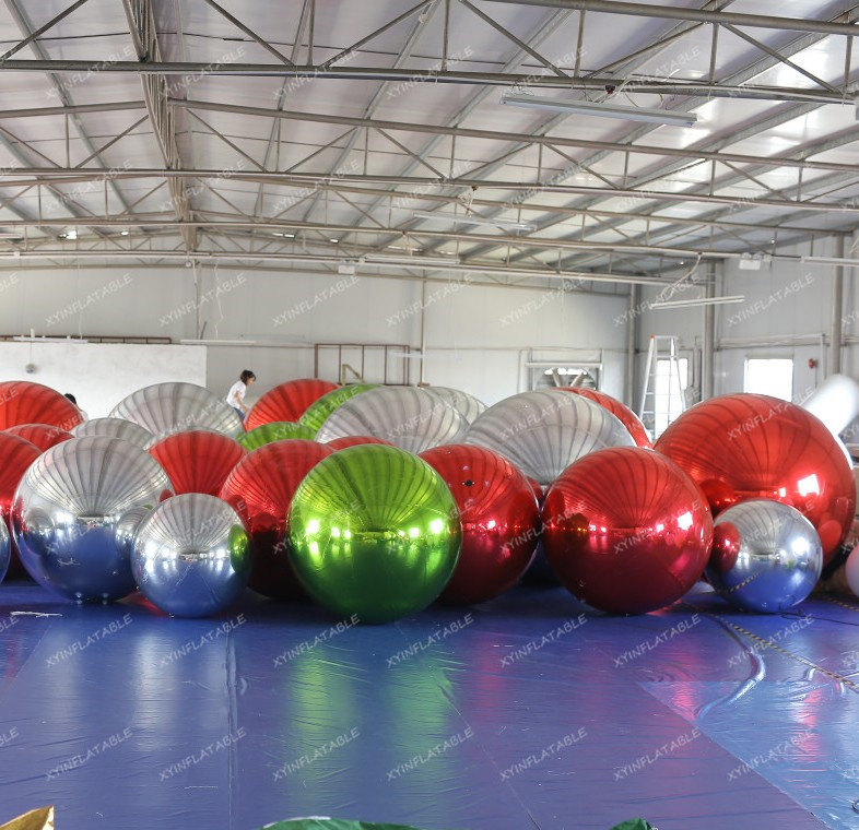 Hot sale giant inflatable Christmas ornaments ball, giant reflective mirror ball for decoration