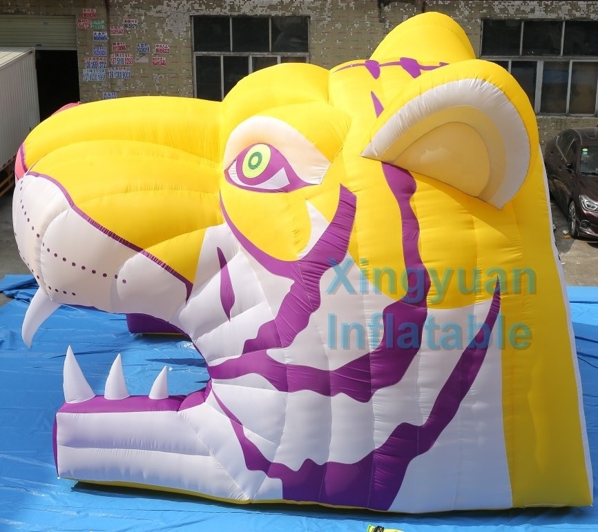 2024 Hot sale custom inflatable tiger head mascot tunnel entrance for football game