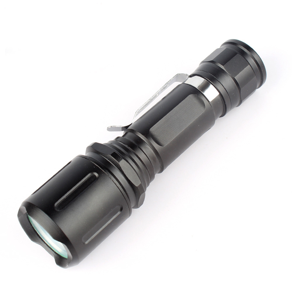 Super bright outdoor rechargeable strong light USB L2 LED tactical flashlight