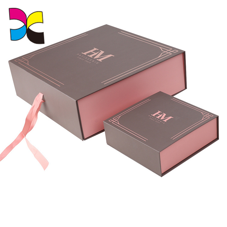 Customized luxury cardboard paper wedding gift box packaging with ribbon foldable