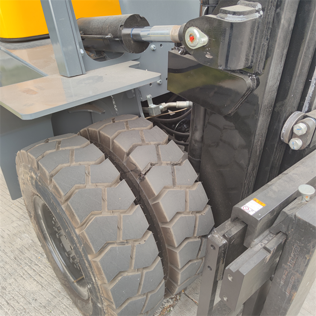 Chinese Container Heavy Duty Cushion Tire Forklift Gk35 Cpcd50 Fd20t 15 16 35 2.5 10 45t 12 T 1/1.5/2/3/3.5/5 Tons Mini 5000lbs